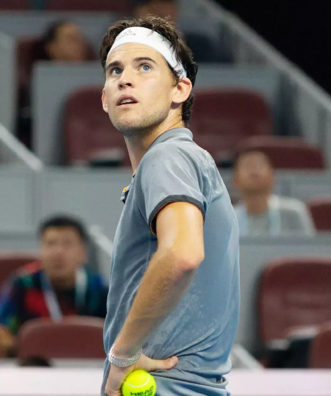 开云-BRO翻盘C9，Jankos开启传奇时刻顶尖较量小组赛，留下经典瞬间