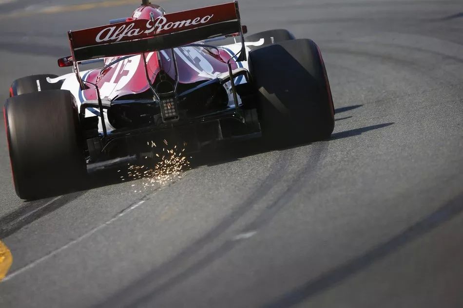 开云-包含红牛二队碾压阿斯顿马丁，拉塞尔统治全场的词条