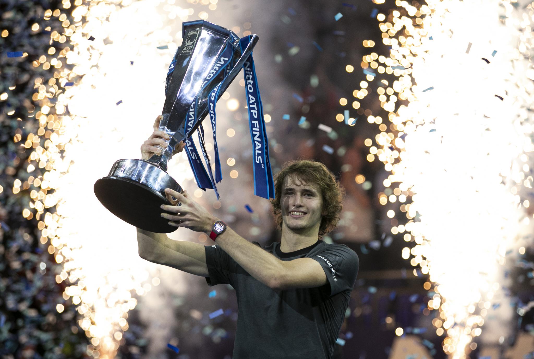 ATP总决赛完胜联合杯，兹维列夫状态火热