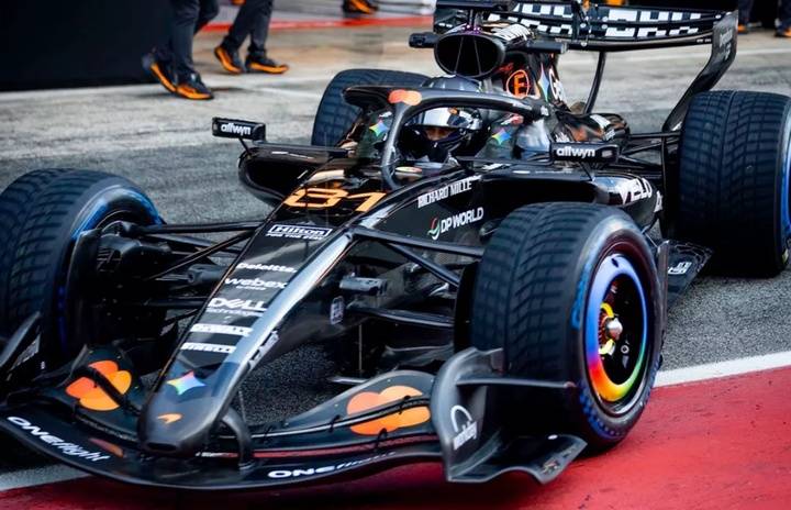 阿斯顿马丁翻盘索伯车队,皮亚斯特里点燃赛场 阿斯顿马丁翻盘索伯车队,皮亚斯特里点燃赛场